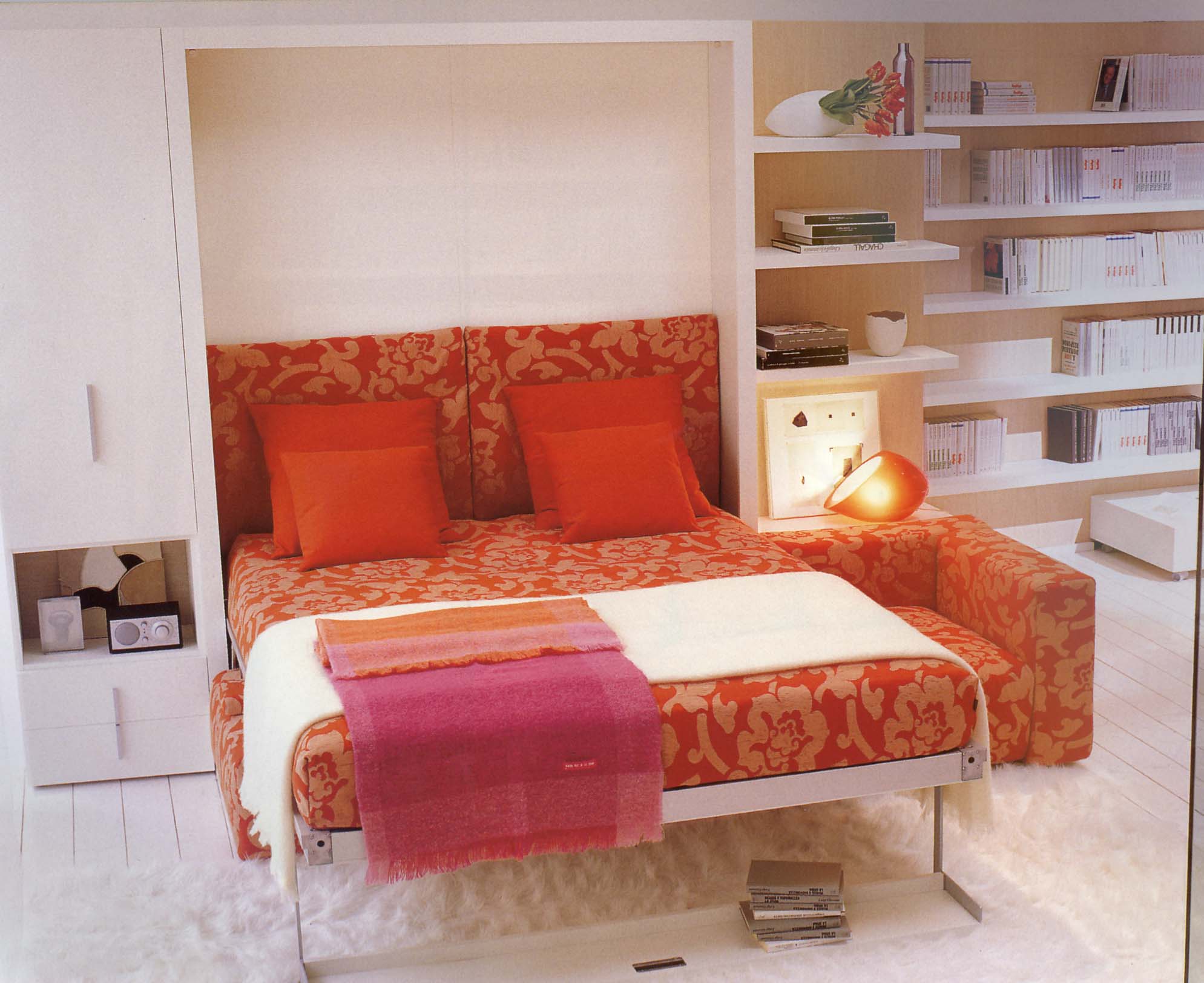 диван для маленькой спальни