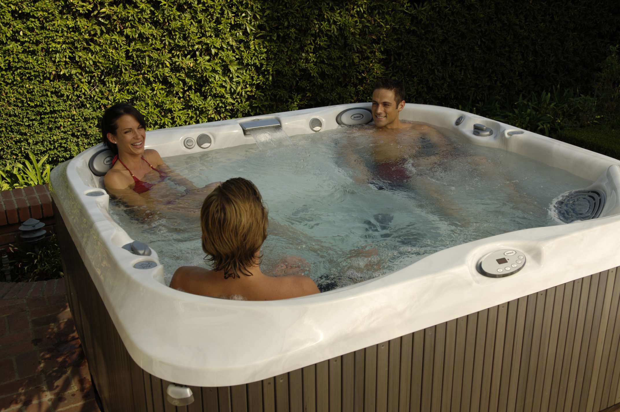 Cool Summer Nights Perfect For Hot Tub Entertaining 