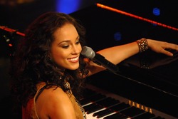 alicia keys yamaha