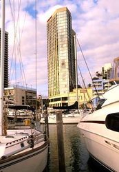 Miami Biscayne Bay Hotel Hosts Marlins 2010 FanFest