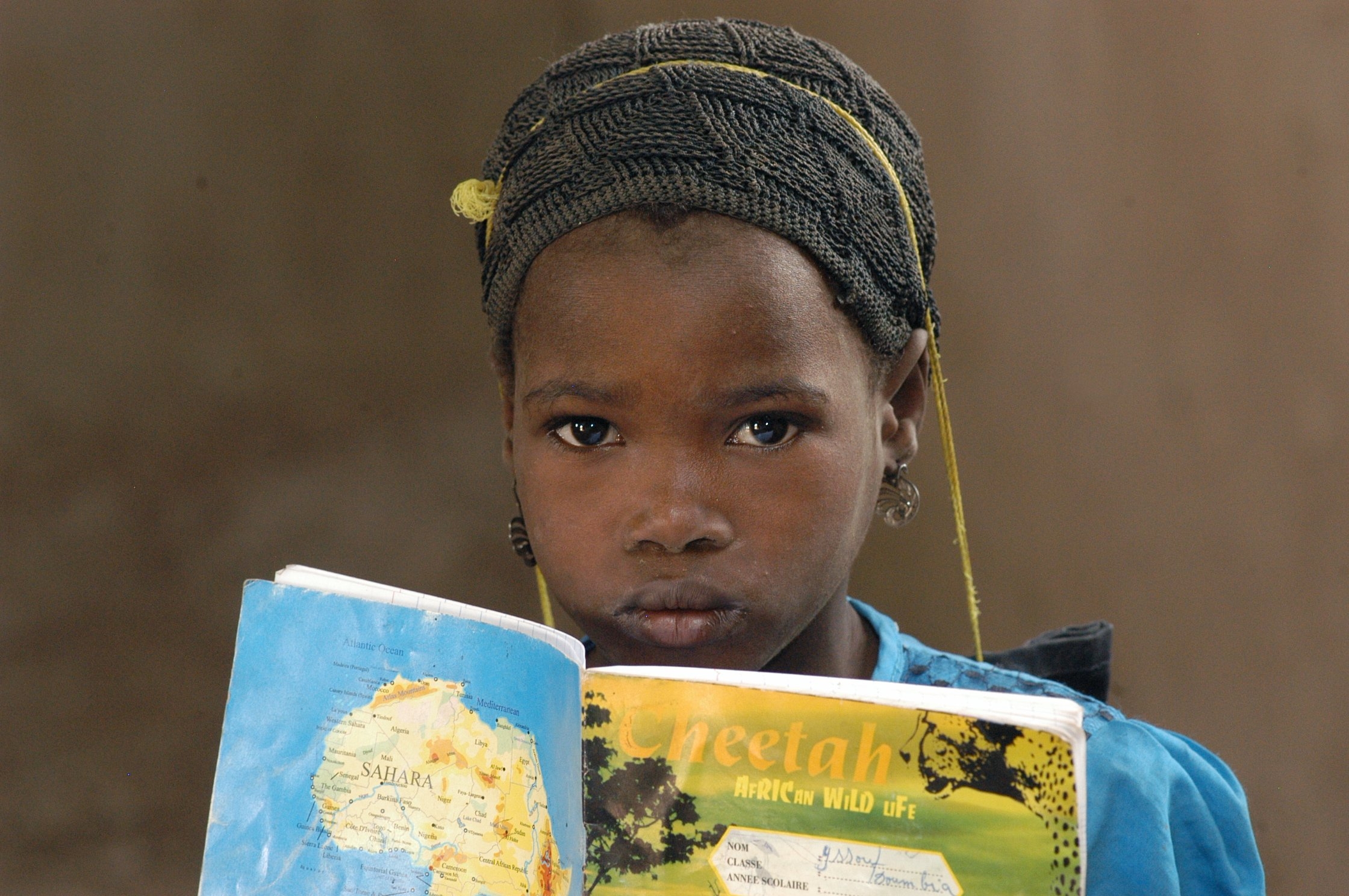 In Mali, nearly half a million girls are not in school.Photo Credit: Save the Children/Michael Bisceglie. - 0_MaliEducation