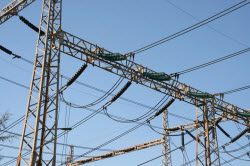 Save Electricity with Power Factor Correction