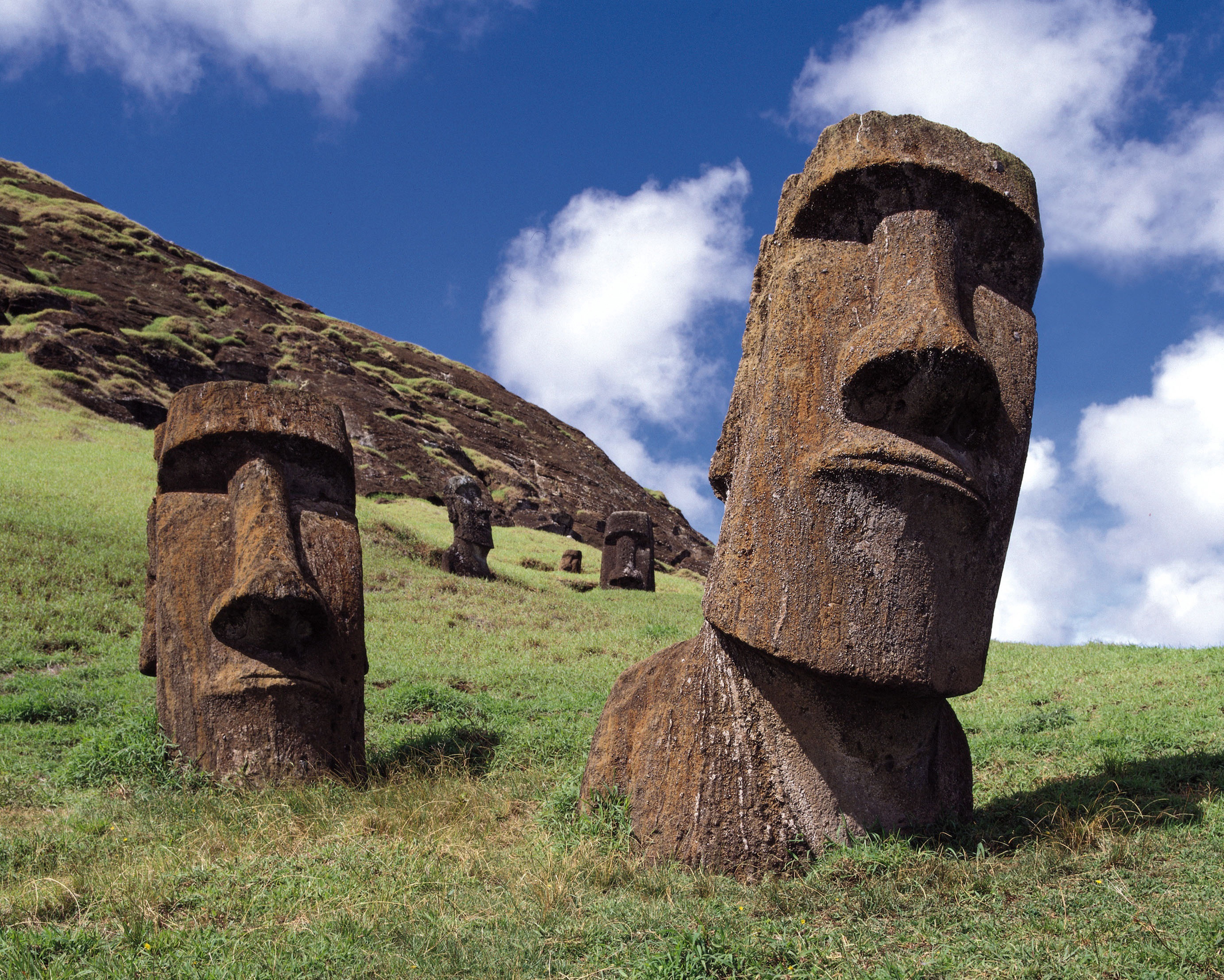 Easter Island in Chile: one of the most mystifying places on Earth ...
