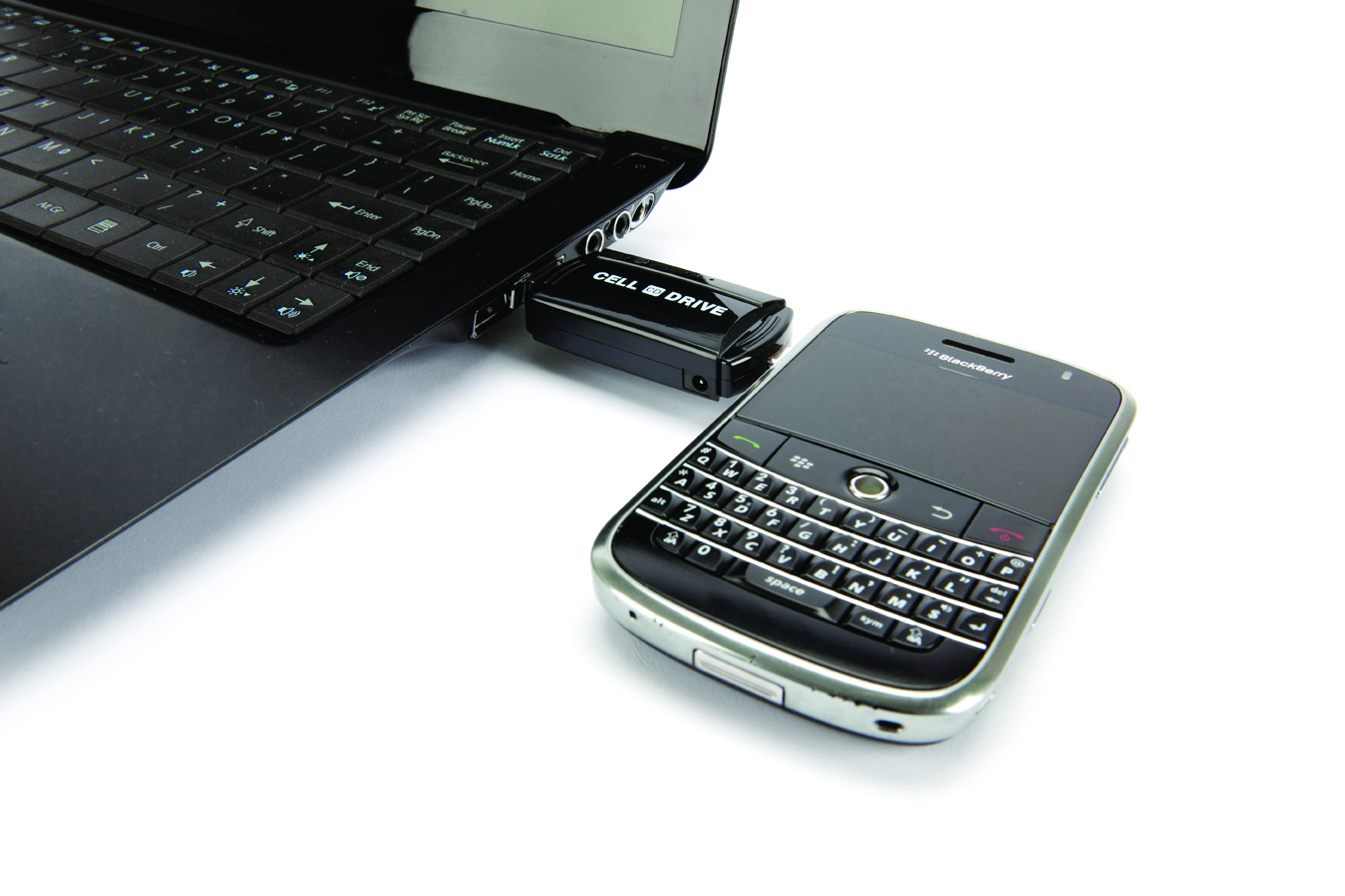 http://ww1.prweb.com/prfiles/2011/03/02/8167060/David%20CD%20to%20laptop%20attach.jpg