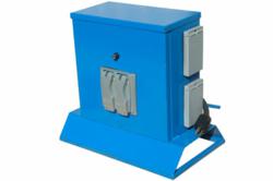 120 volt to 12 volt power distribution for low voltage lights