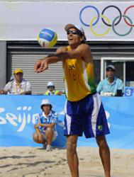 Emanuel Rego, the King of the Beach, prepares for London 2012