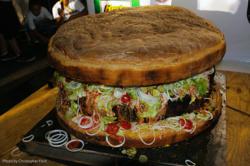 World Record, Largest Commercially Available Hamburger