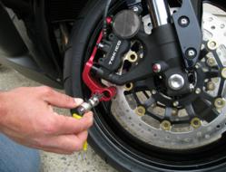 Locking a RoadLoK
