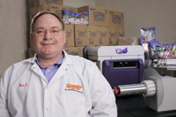 Spangler Candy offers personalized lollipop labels with the Vivo! Touch color label printer