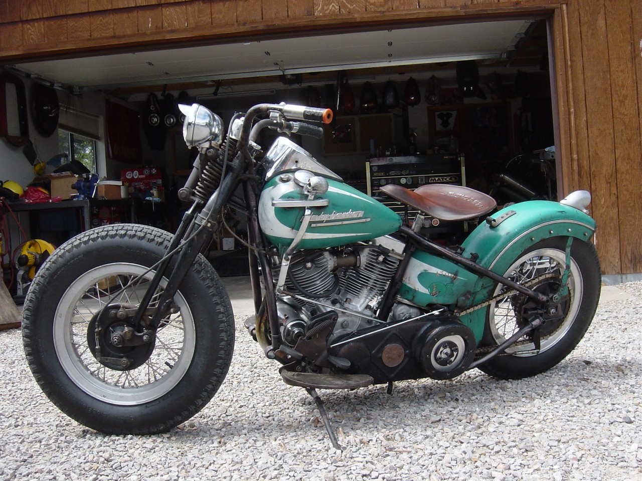 Pin By Kentucky Trading Co On Motorcycles And Stuff Panhead Bobber Bobber Harley Bikes