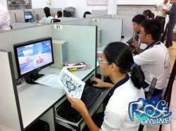 Students are fun and learn while playing game at Trân Duc Luong middle school.