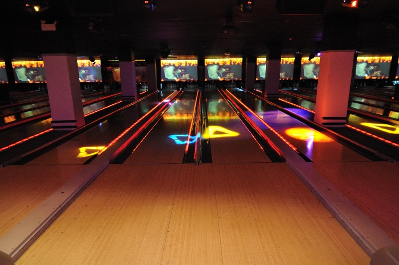 Frames Bowling Lounge NYC Supports Breast Cancer Awareness Month with a