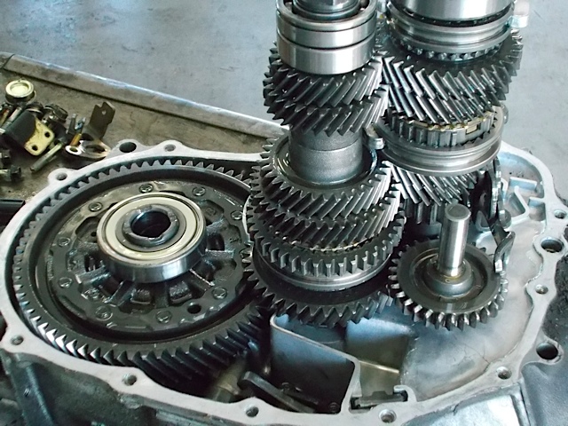 How to rebuild a transmission for a honda #6