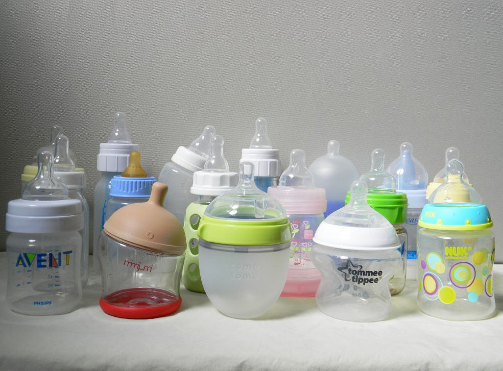 Tommee Tippee Vs Comotomo