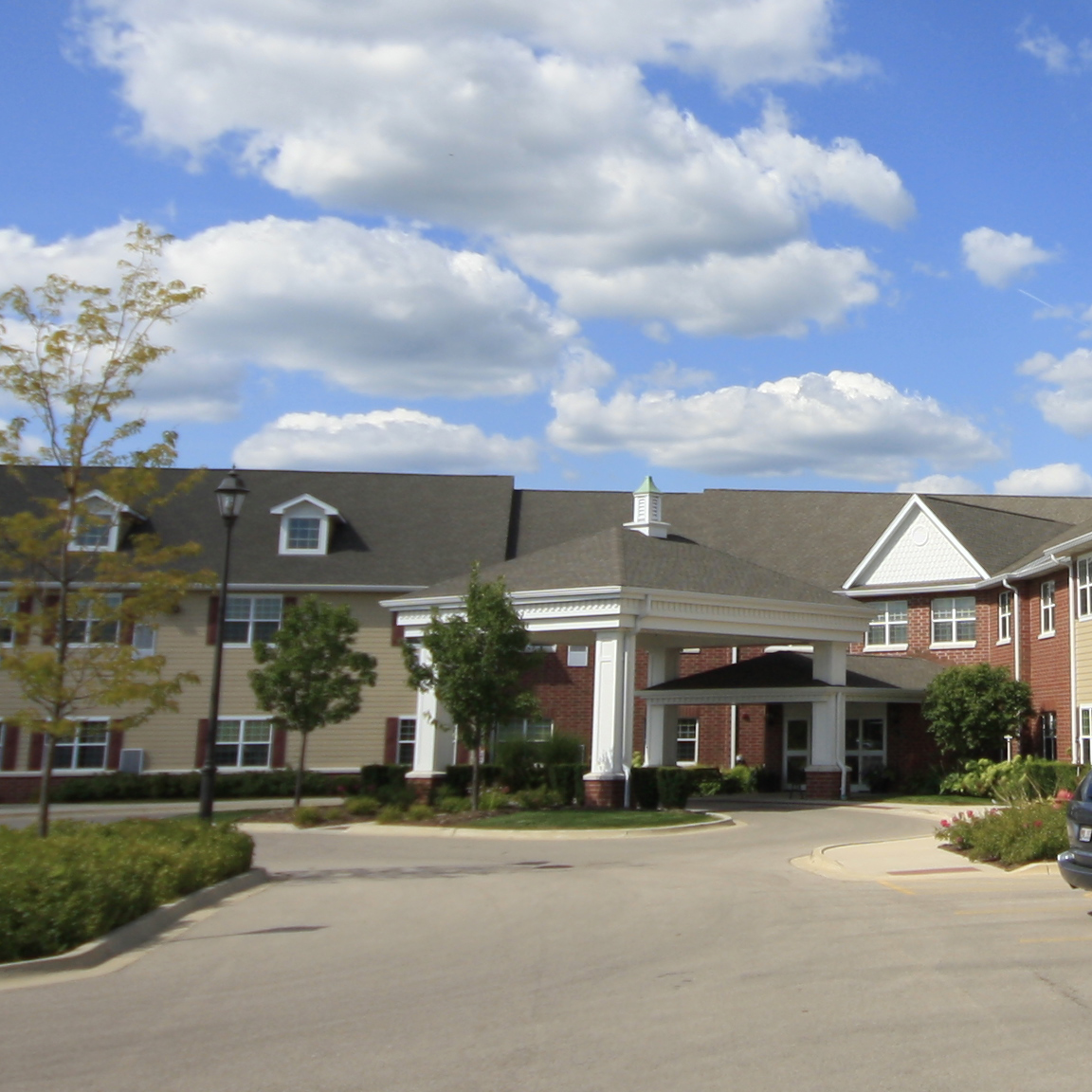 Heritage Woods of Huntley Assisted Living to Host Movie Night