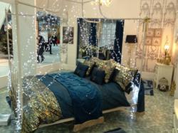 Naughty And Nice Christmas Bedroom Ideas