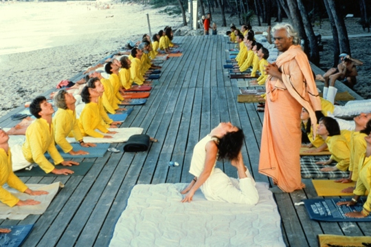 Sivananda Yoga Instructor Certification Offered by Yoga Retreat in