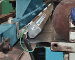 EXAIR's New 54 inch Super Ion Air Knife