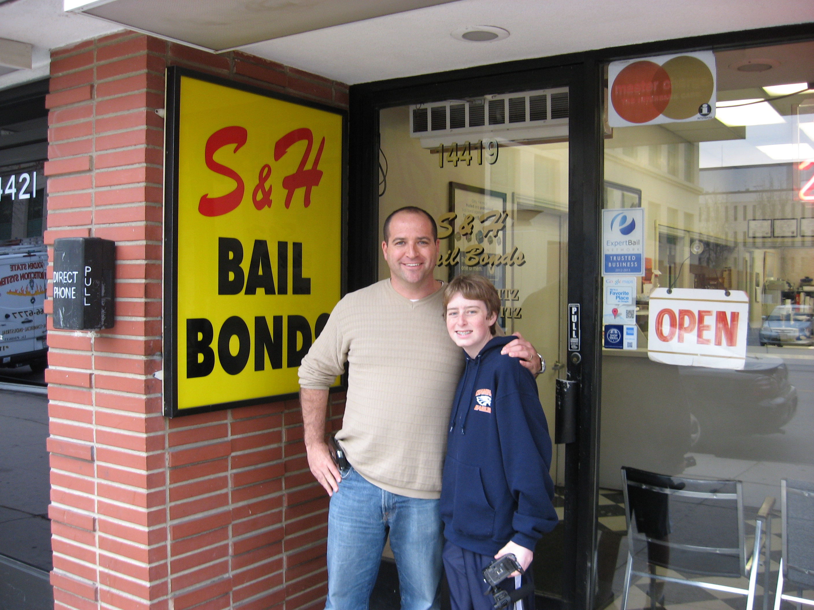 ExpertBail 101 School is in Session with Local Bail Bond Agent