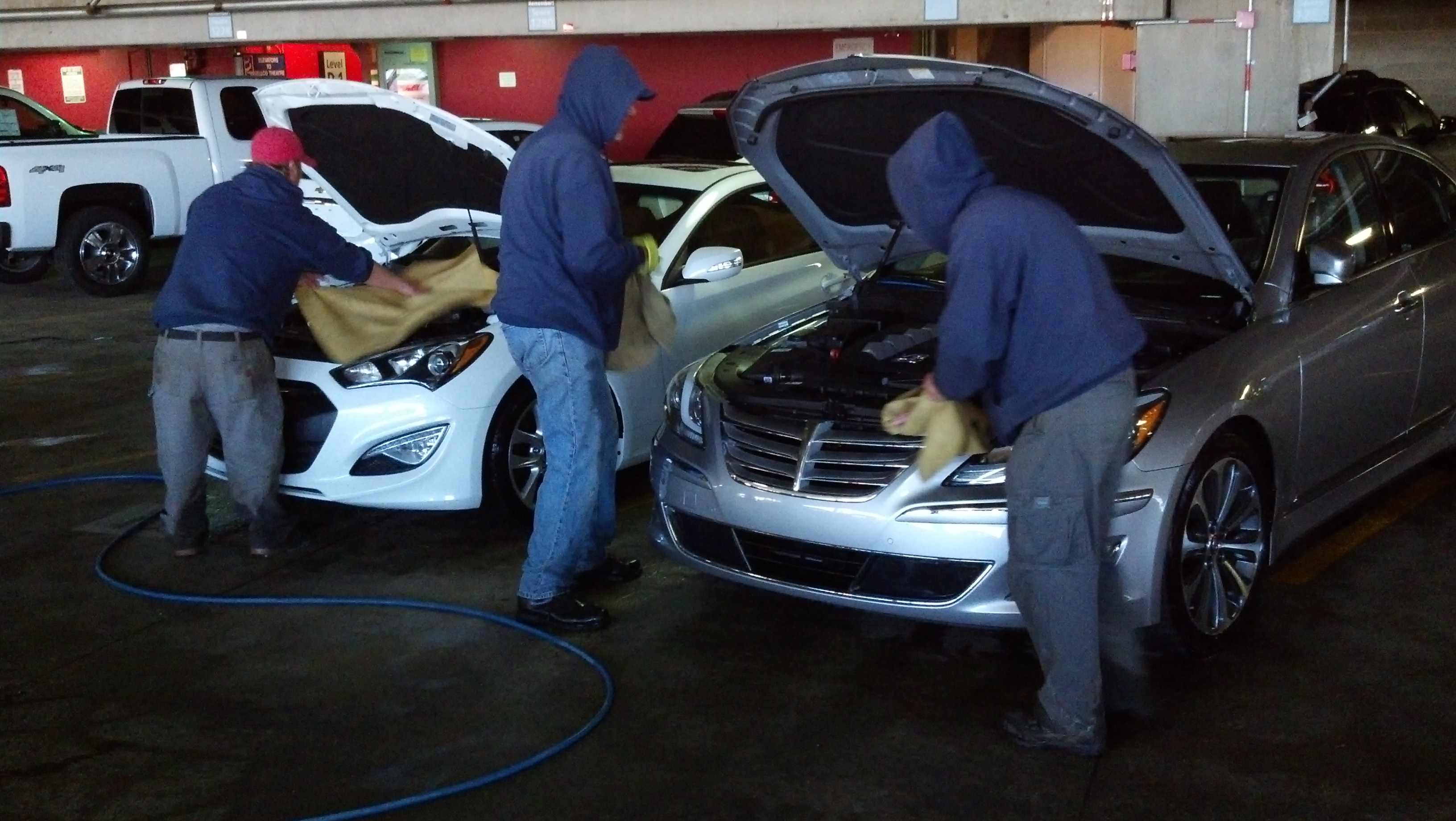 Wash On Wheels Provides Car Washing Service for 2013 Denver Auto Show