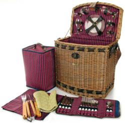 Picnic Basket with BBQ Tools Set
