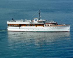 Presidential Yacht donated to WishGivers.org Feel-Good Fridays campaign