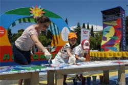 "Peace Benches" Unveiled in Saint Petersburg as Part of the Sochi 2014 Cultural Olympiad