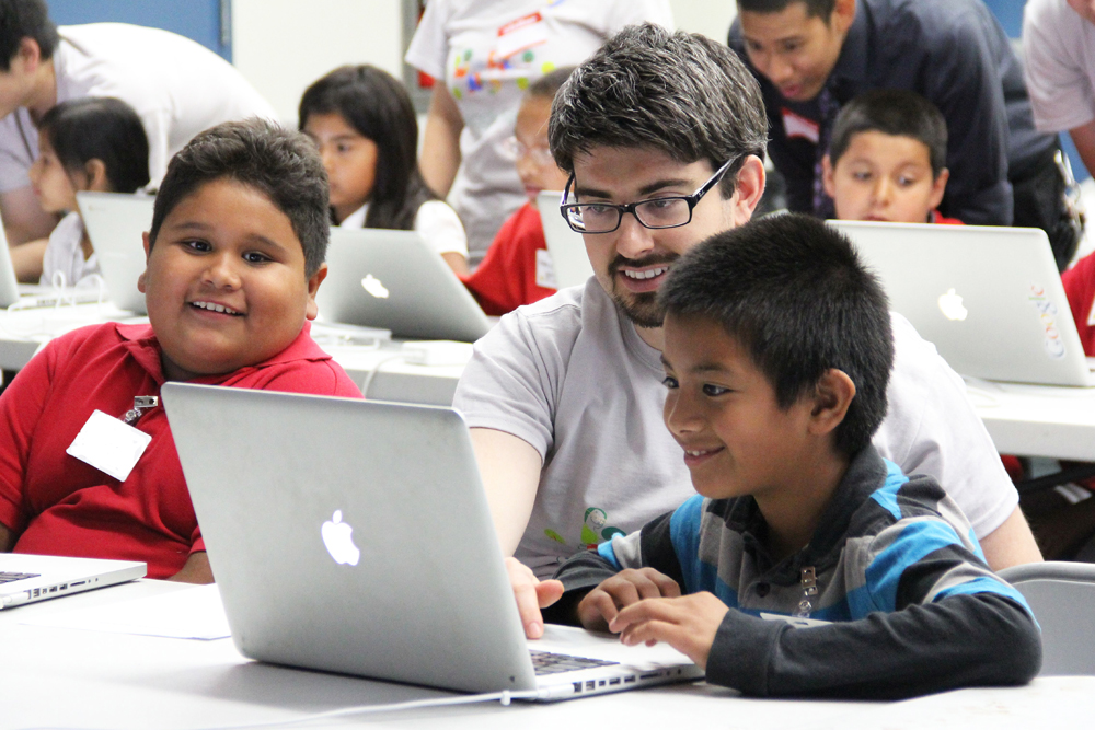 google-employees-teach-heideman-students-in-the-think-together-program