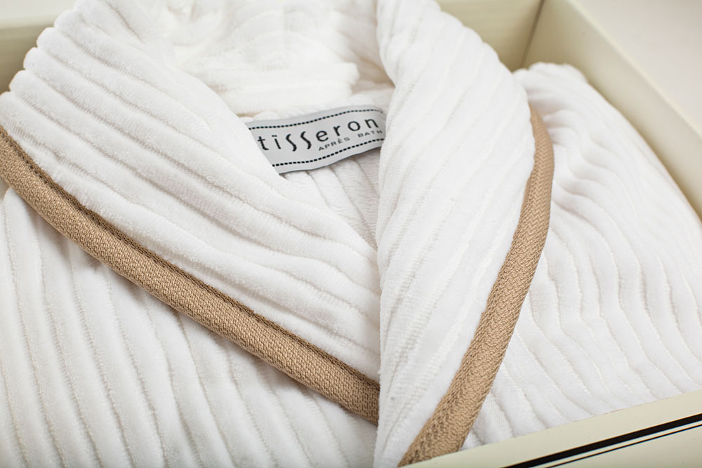 Tisseron Design Unveils Ultra Luxurious Collection of Men’s Bathrobes