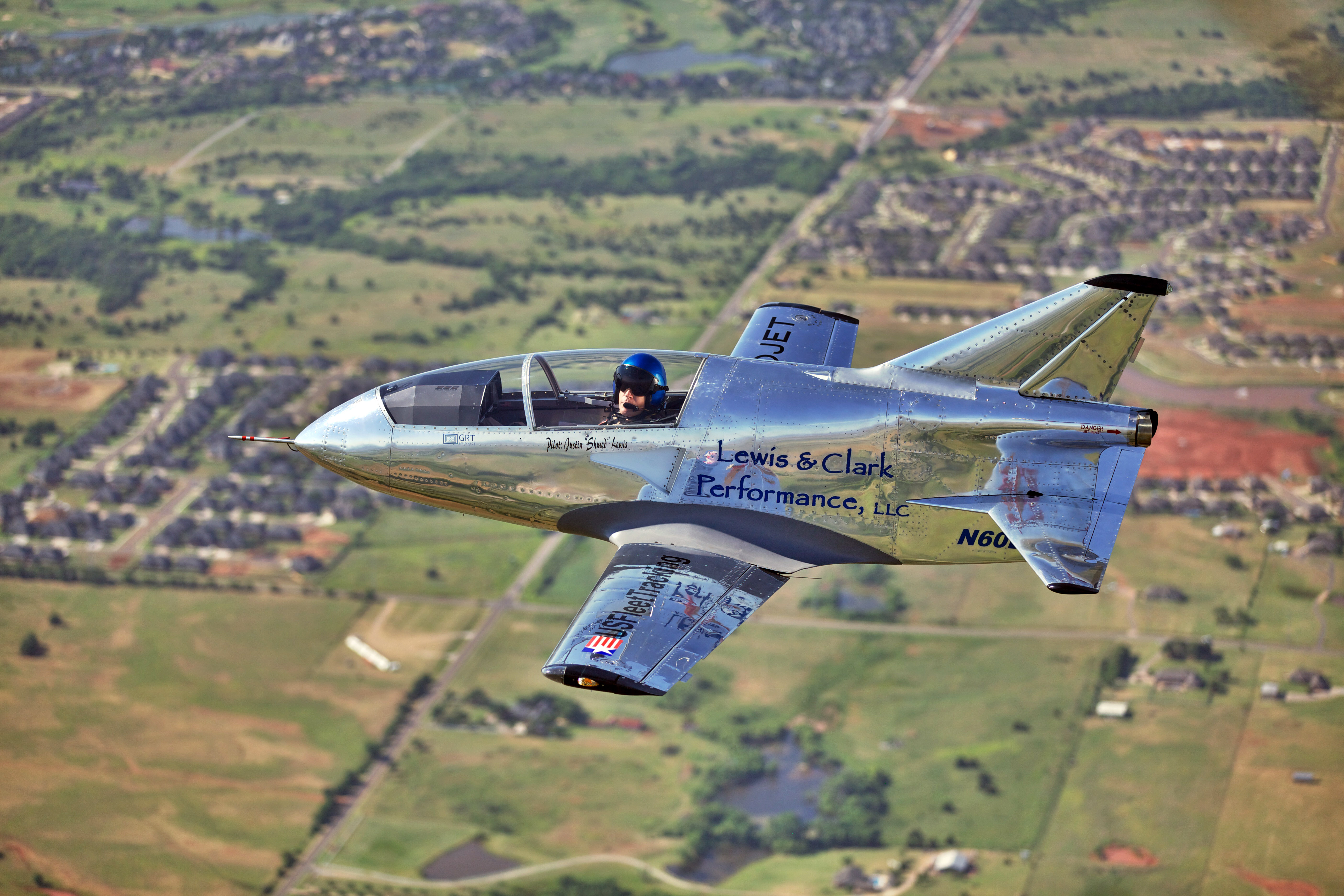 US Fleet Tracking Sponsors "World's Smallest Jet" at AirVenture Oshkosh