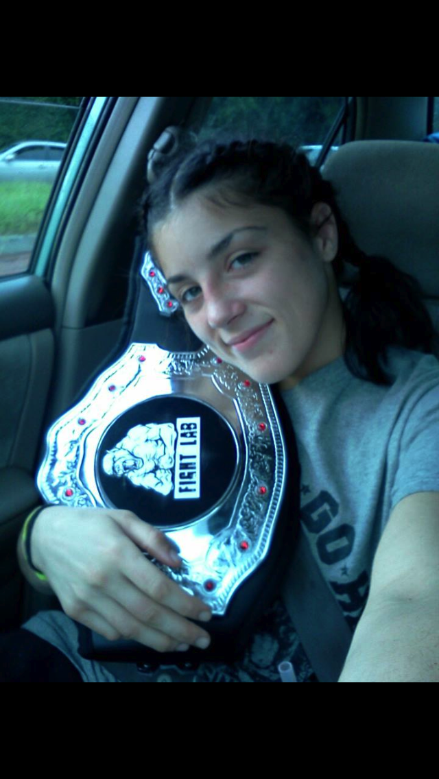 Team Lloyds Irvins First Womens Amateur Mma Champion Crowned