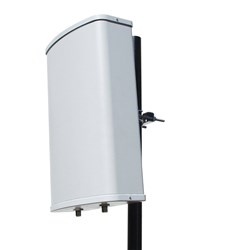L-com's HG72710XP-065, a 65 degree, cross-polarized sectorial antenna for DAS applications
