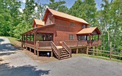 Luxury vacation rentals in Blue Ridge GA