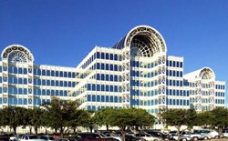 Dallas INFOMART Data Center, Space, Power, Cooling, Connectivity