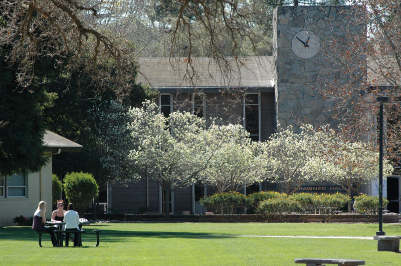 Menlo College Moves Up in the 2015 Rankings of U.S. News & World Report