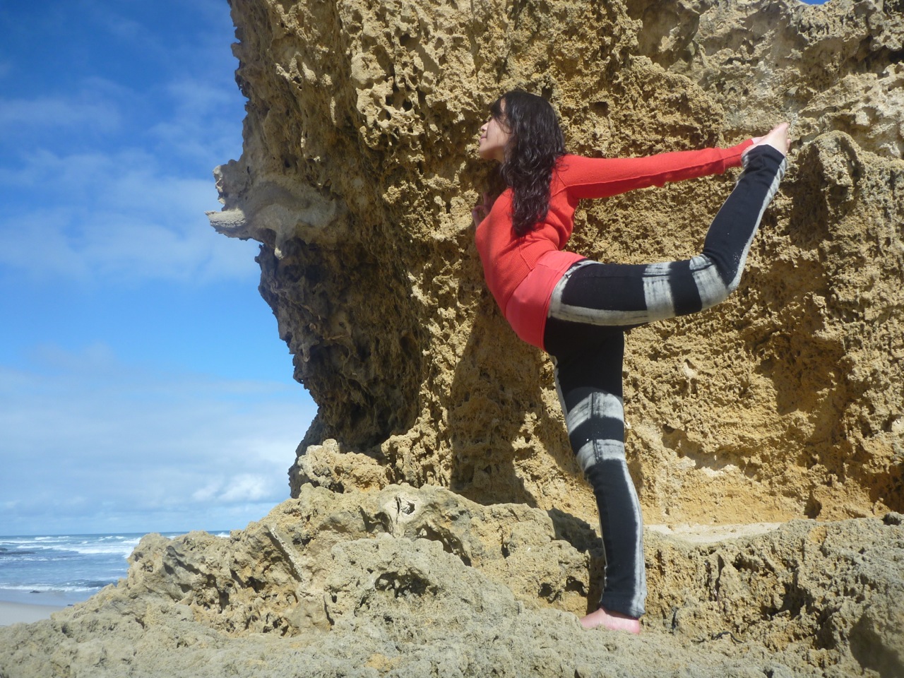 Dentistry Performed with Yoga Skill, Port Melbourne Clinic Integrates
