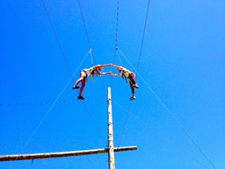Pasadena private high school students perform team-building exercises on high ropes