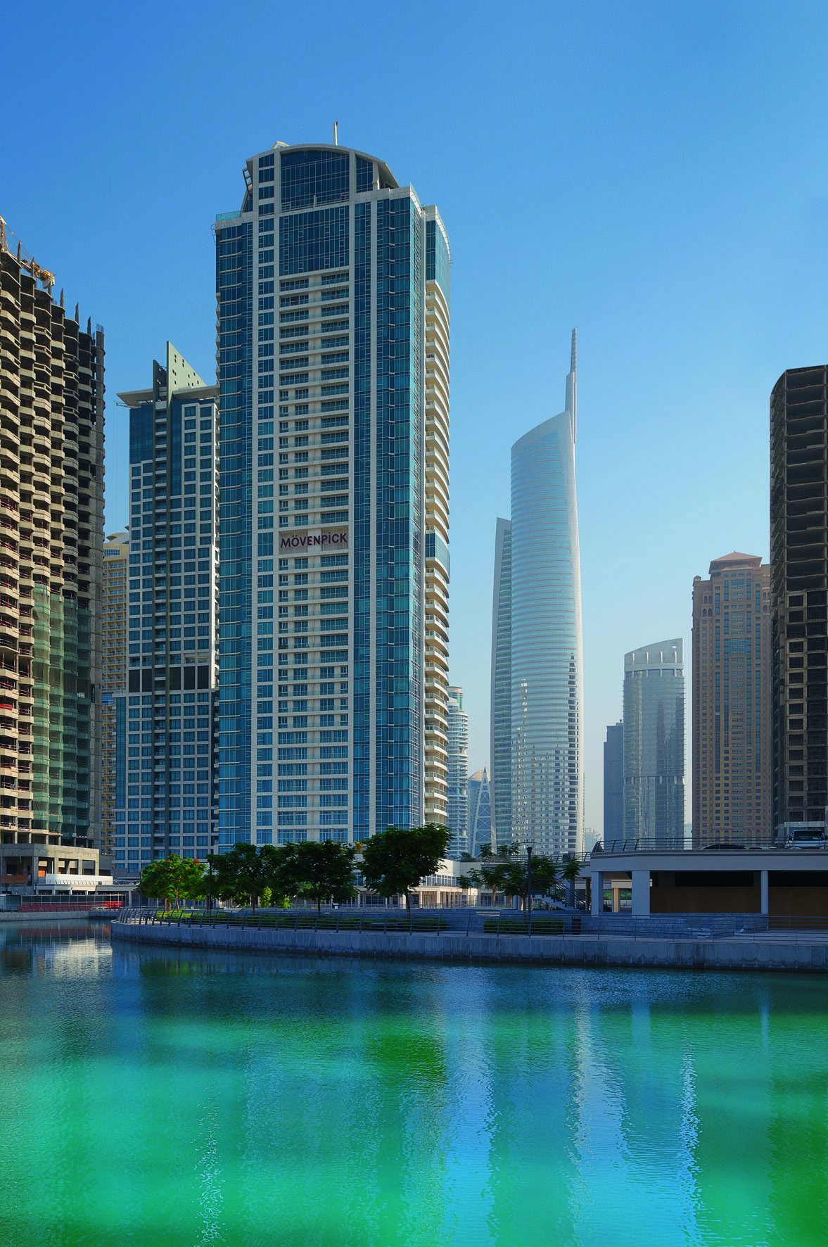 Urban sophistication energises new MÃ¶venpick Hotel Jumeirah Lakes Towers