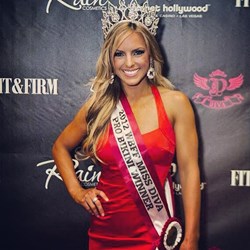 Lindsay Messina, WBFF Bikini World Champion