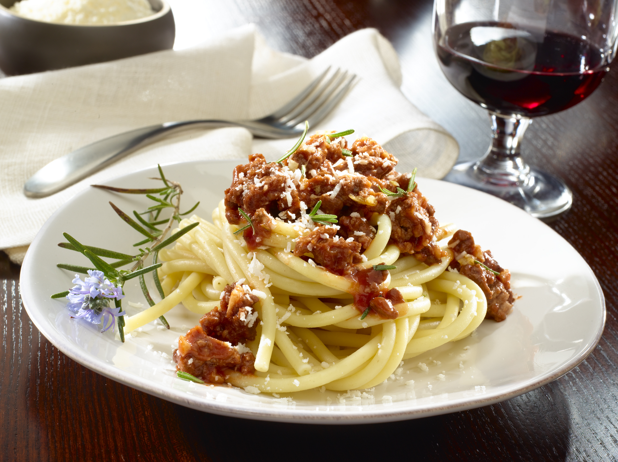 Celebrate National Spaghetti Day (JAN 4) with De Cecco Pasta's