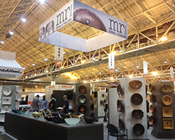 MR Direct Tradeshow Booth
