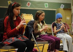  Trường âm nhạc Ailen của Chicago tuyên bố đầu mùa xuân lớp hạn và vị trí mới bên phía tây bắc. 