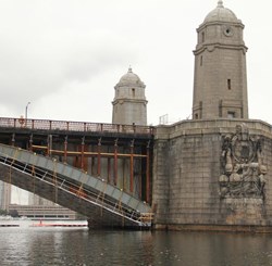 QuikShield facilitated the rehab of Boston's iconic Longfellow Bridge