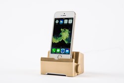 Infinity Dock iPhone Dock