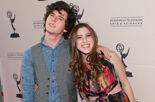 Eden Sher Braces Porn - Tvrage Spotlight Charlie Mcdermott And Eden Sher Chat The Middle 28992 |  Hot Sex Picture