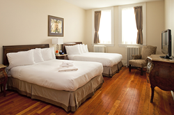 Vancouver Hotel Rooms at the Victorian