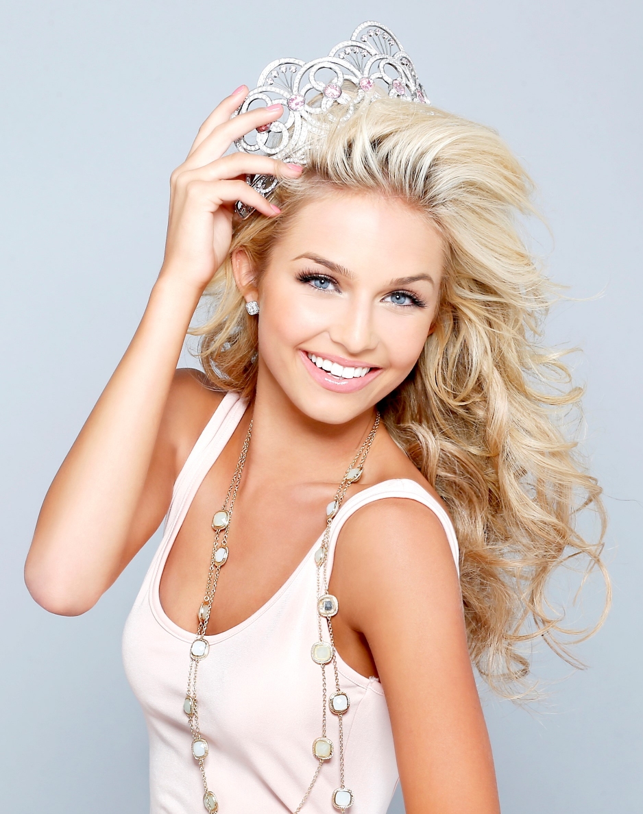Miss Teen Usa Promoting Privacy At Infosec World 2014
