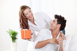 choose the perfect gift for boyfriend girlfriend