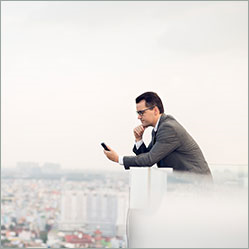 UFXMarkets Trading on Mobile Devices