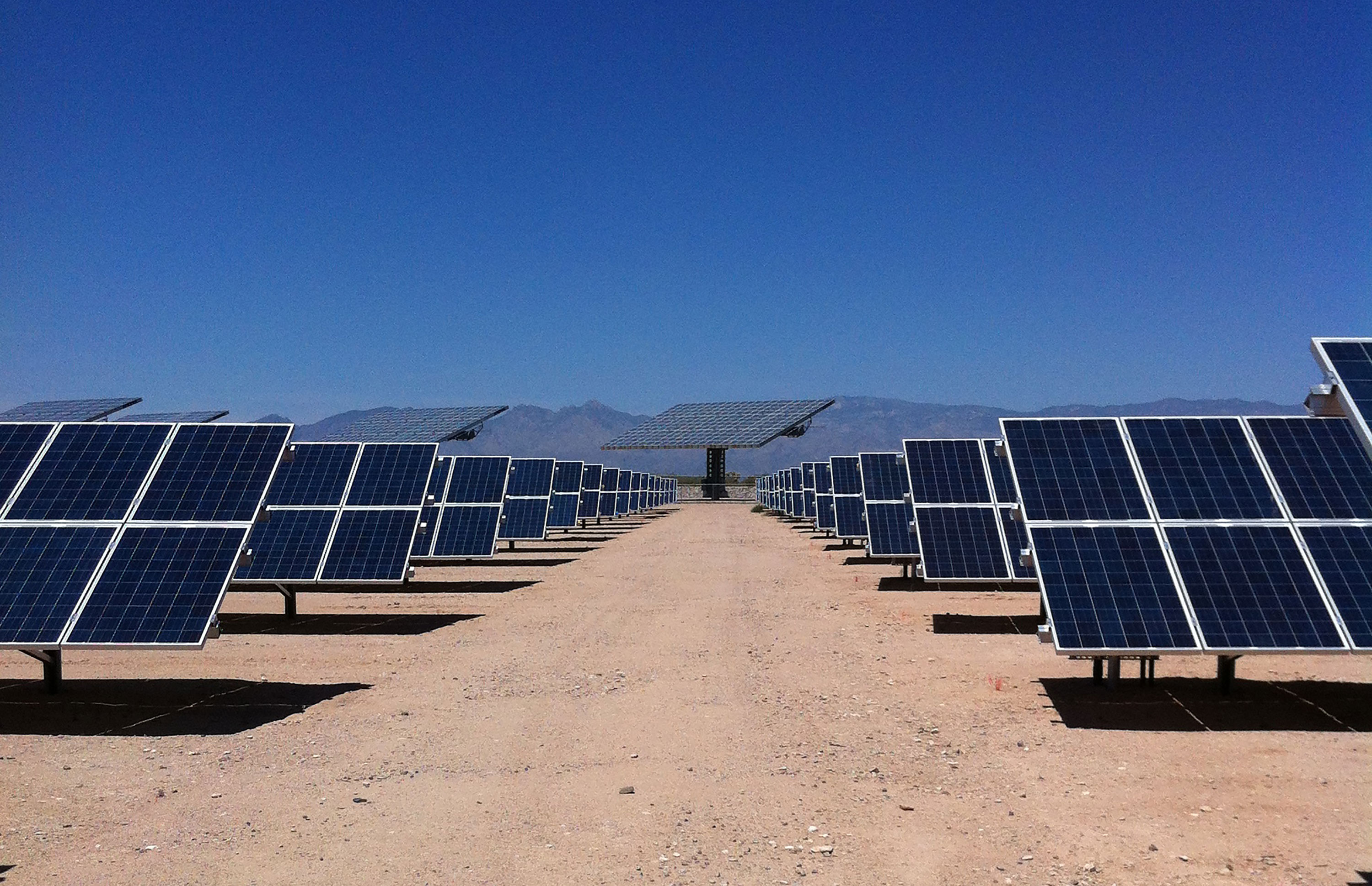Soilworks® Dust Control Solutions Helps Complete One of Arizona's Largest Solar Energy Projects